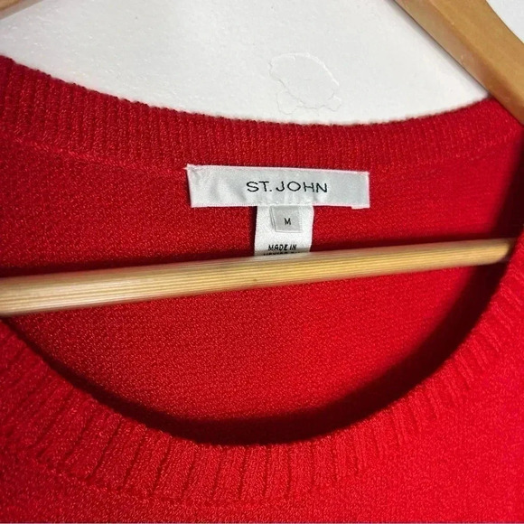 St. John Red Sleeveless Sweater Vest Size Medium - Picture 4 of 5